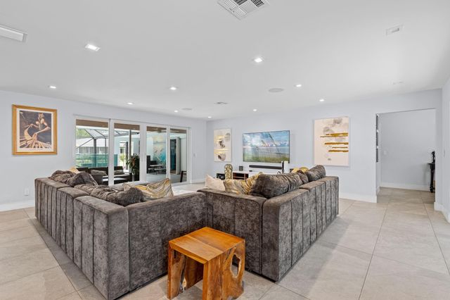 10140 NW 37TH Street, Coral Springs, FL 33065