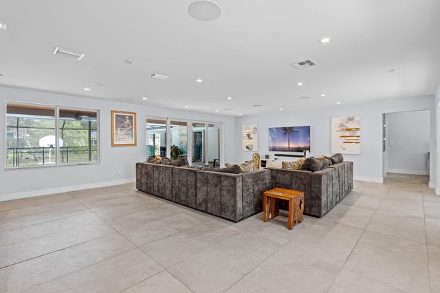 10140 NW 37TH Street, Coral Springs, FL 33065