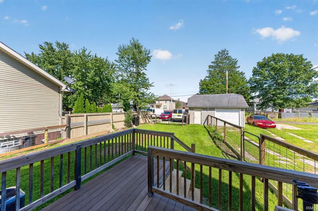 1022 Diamond Avenue, South Bend, IN 46628