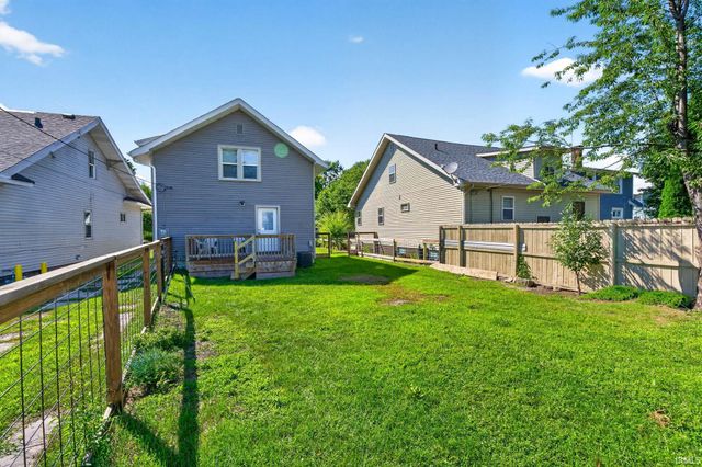 1022 Diamond Avenue, South Bend, IN 46628