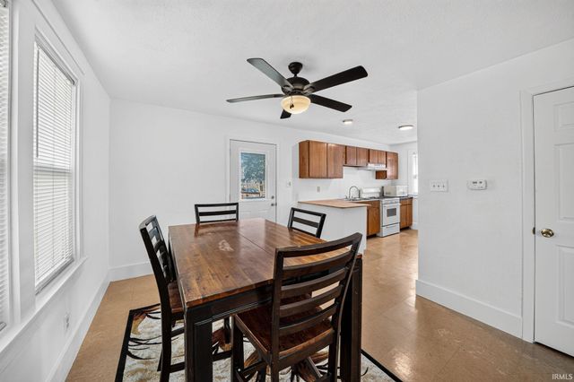 1022 Diamond Avenue, South Bend, IN 46628