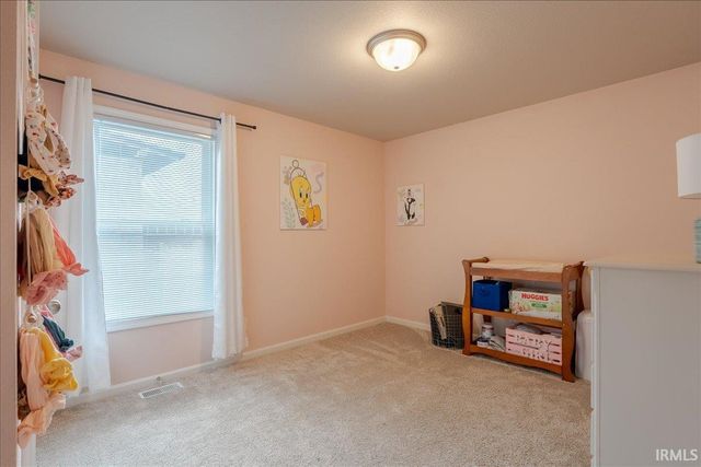 710 E Iowa Street, Evansville, IN 47711
