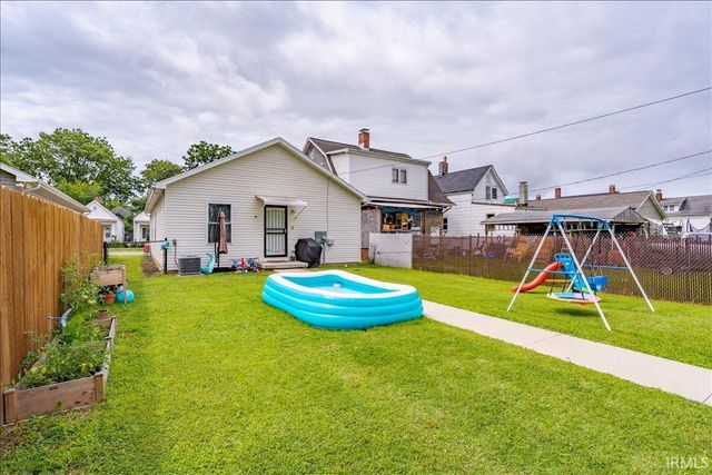 710 E Iowa Street, Evansville, IN 47711