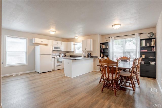 710 E Iowa Street, Evansville, IN 47711