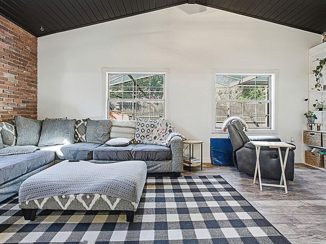 5329 TWIN PALMS ROAD, Fruitland Park, FL 34731