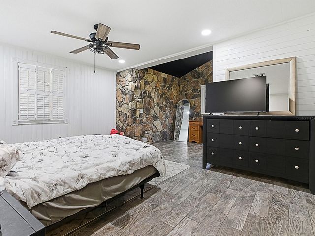 5329 TWIN PALMS ROAD, Fruitland Park, FL 34731