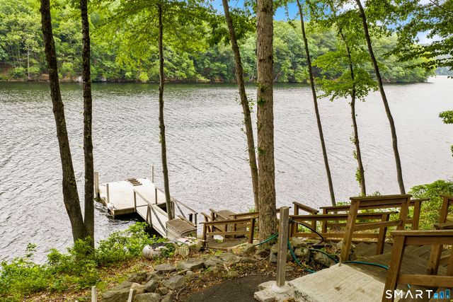 282 Tepi Drive, Southbury, CT 06488