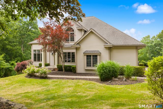282 Tepi Drive, Southbury, CT 06488
