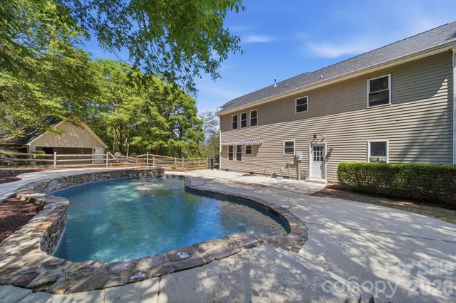934 Clover Park Drive, Clover, SC 29710