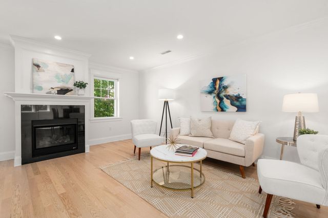 156 Ash Street 2, Waltham, MA 02453