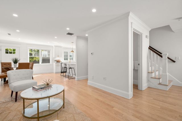156 Ash Street 2, Waltham, MA 02453