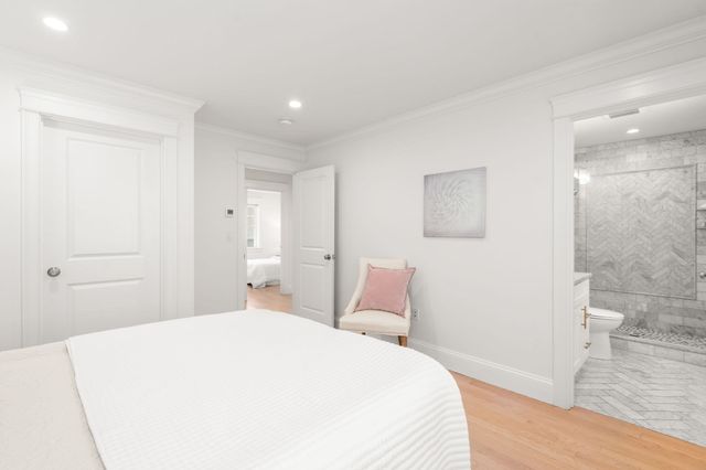 156 Ash Street 2, Waltham, MA 02453