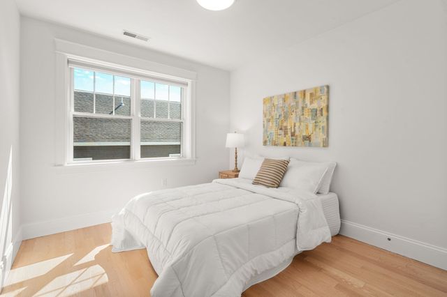 156 Ash Street 2, Waltham, MA 02453