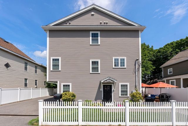 156 Ash Street 2, Waltham, MA 02453