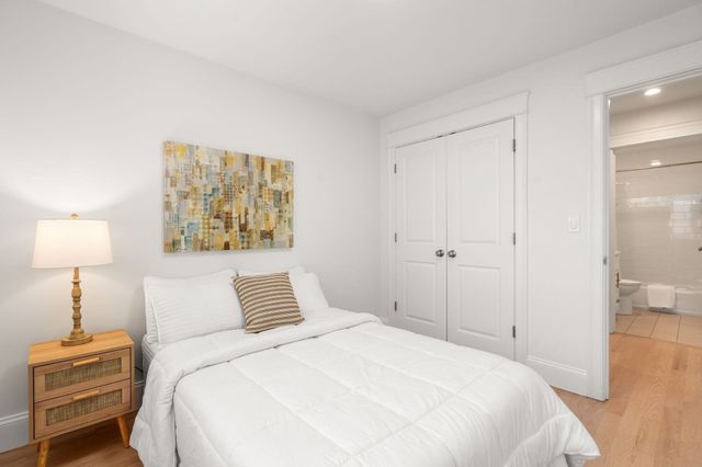 156 Ash Street 2, Waltham, MA 02453