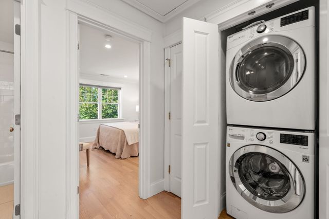 156 Ash Street 2, Waltham, MA 02453