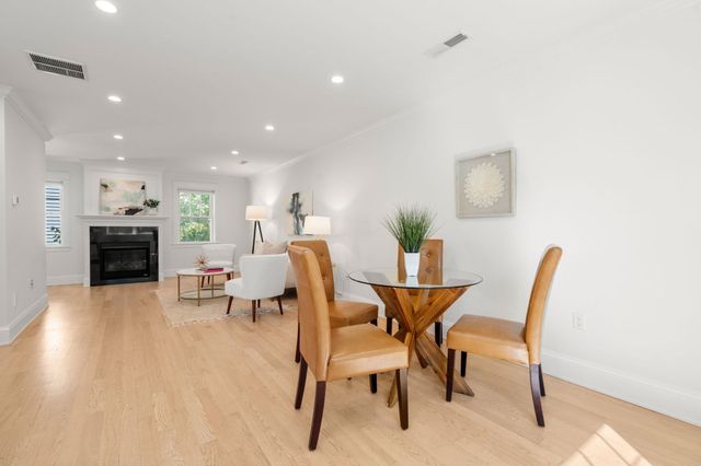 156 Ash Street 2, Waltham, MA 02453
