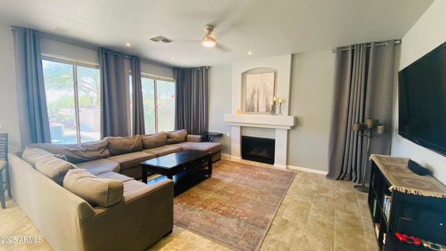 6047 W MORROW Drive, Glendale, AZ 85308