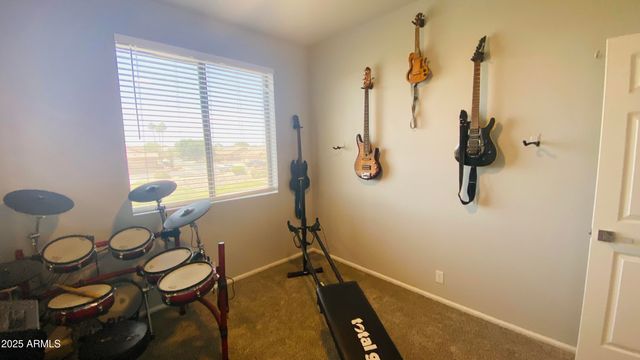 6047 W MORROW Drive, Glendale, AZ 85308