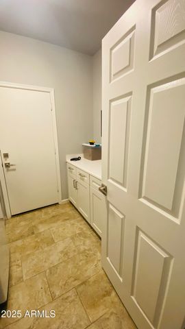 6047 W MORROW Drive, Glendale, AZ 85308