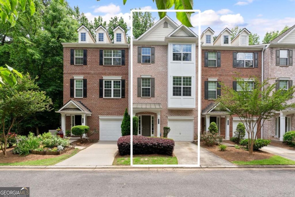 651 Coligny Court, Atlanta, GA 30350