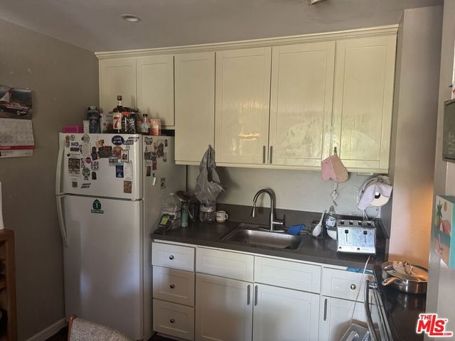 5585 E Pacific Coast Highway 260, Long Beach, CA 90804