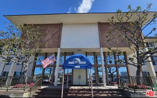 5585 E Pacific Coast Highway 260, Long Beach, CA 90804