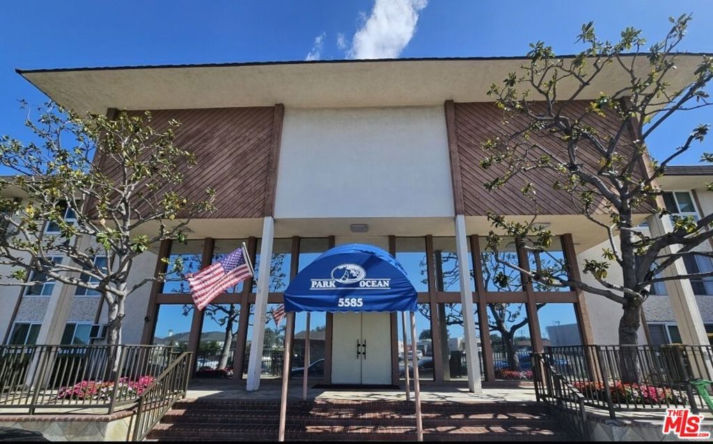 5585 E Pacific Coast Highway 260, Long Beach, CA 90804