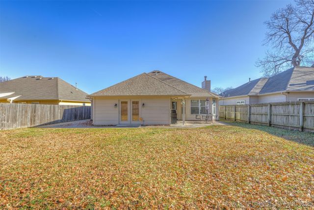 11960 S 268th East Avenue, Coweta, OK 74429