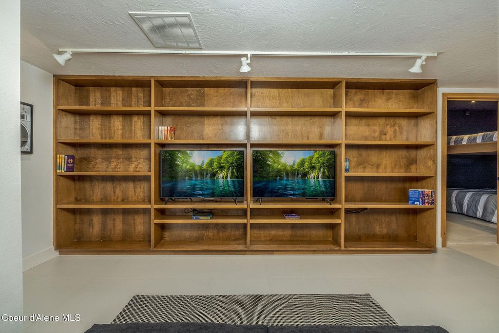 2079 S WHITETAIL CROSSING CT, Coeur d'Alene, ID 83814 photo 36