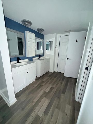 5920 7TH AVENUE W, Bradenton, FL 34209