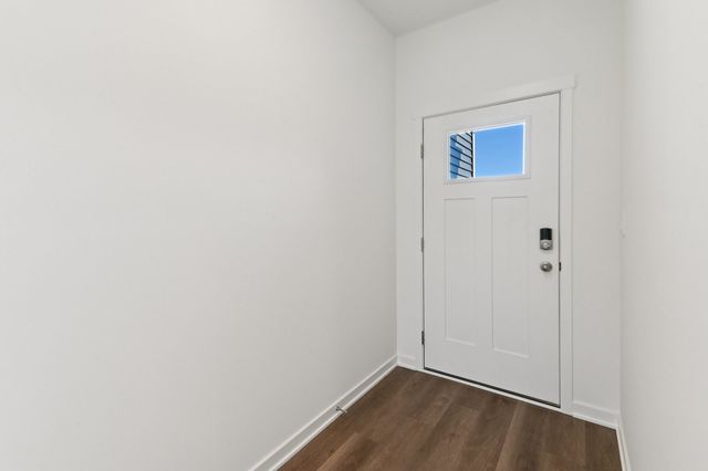 808 Plateau Drive, Pingree Grove, IL 60140