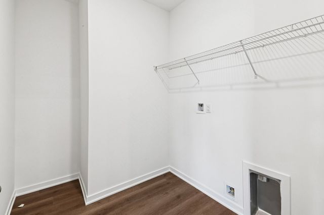 808 Plateau Drive, Pingree Grove, IL 60140