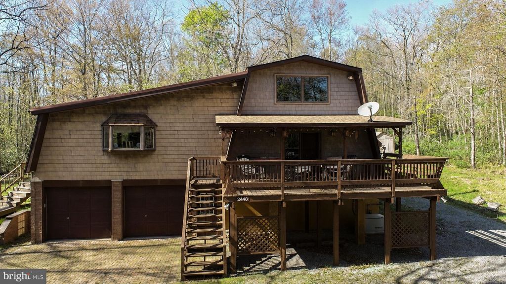 Image 44 of property listing at 2448 BIRCHWOOD DR, Oakland, MD 21550