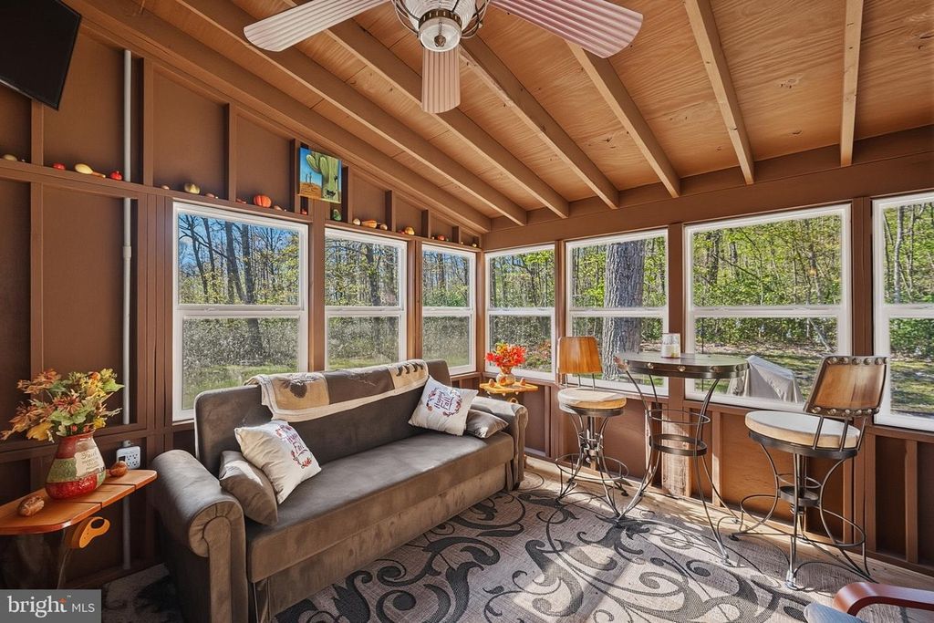 Image 50 of property listing at 2448 BIRCHWOOD DR, Oakland, MD 21550