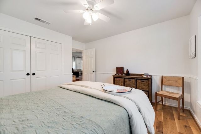 841 S Clinton Lane, Midlothian, TX 76065