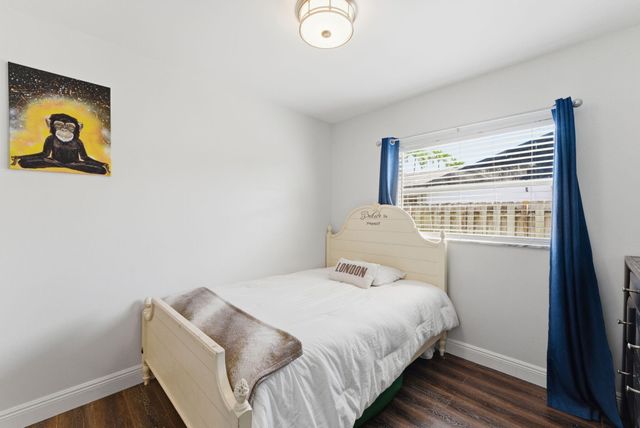 2428 NW 98th Lane, Coral Springs, FL 33065