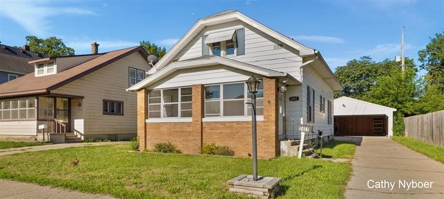 2451 Lamar Avenue, Wyoming, MI 49519
