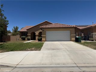 6107 Still Meadow, Lancaster, CA 93536