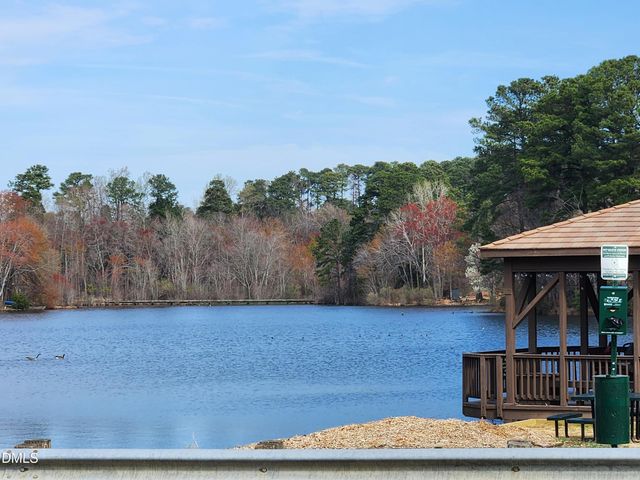 1921 Spanish Bay Court, Raleigh, NC 27604