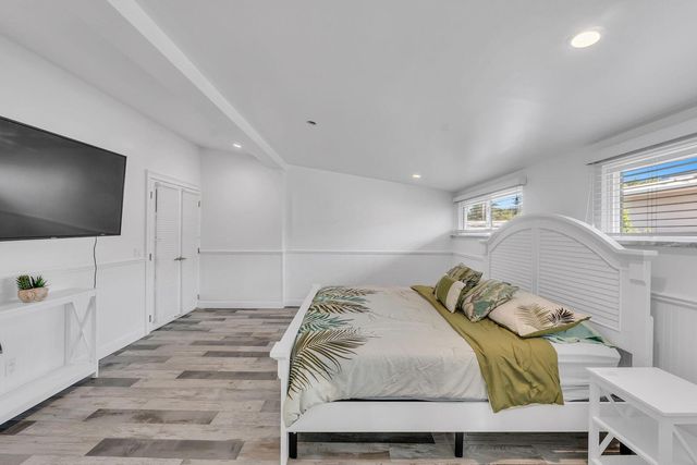 530 NE 17th Street, Boca Raton, FL 33432