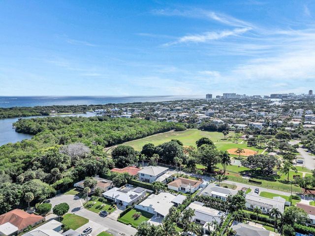 530 NE 17th Street, Boca Raton, FL 33432