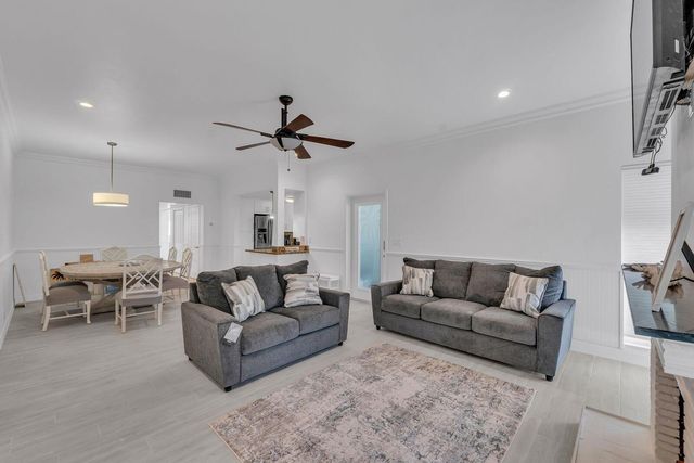 530 NE 17th Street, Boca Raton, FL 33432