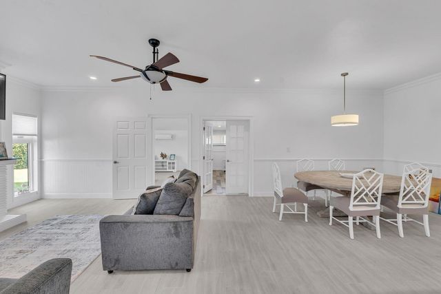 530 NE 17th Street, Boca Raton, FL 33432