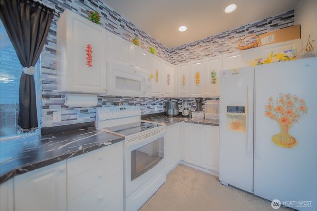 5615 S 233rd Street, Kent, WA 98032