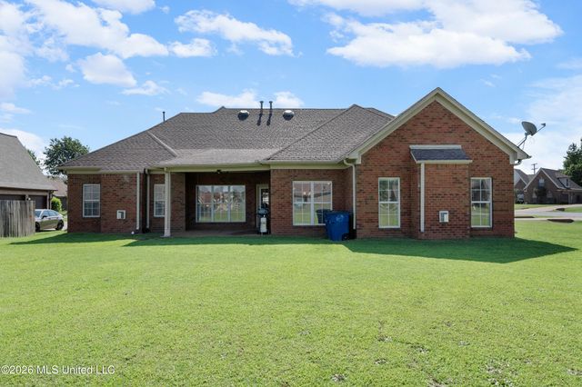 8061 Falcon Drive, Olive Branch, MS 38654