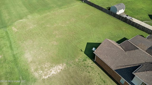8061 Falcon Drive, Olive Branch, MS 38654