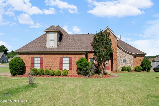 8061 Falcon Drive, Olive Branch, MS 38654
