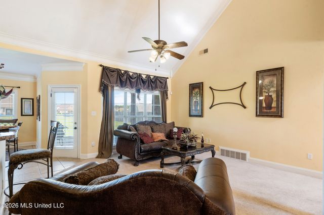 8061 Falcon Drive, Olive Branch, MS 38654