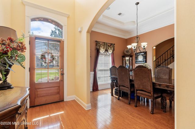 8061 Falcon Drive, Olive Branch, MS 38654